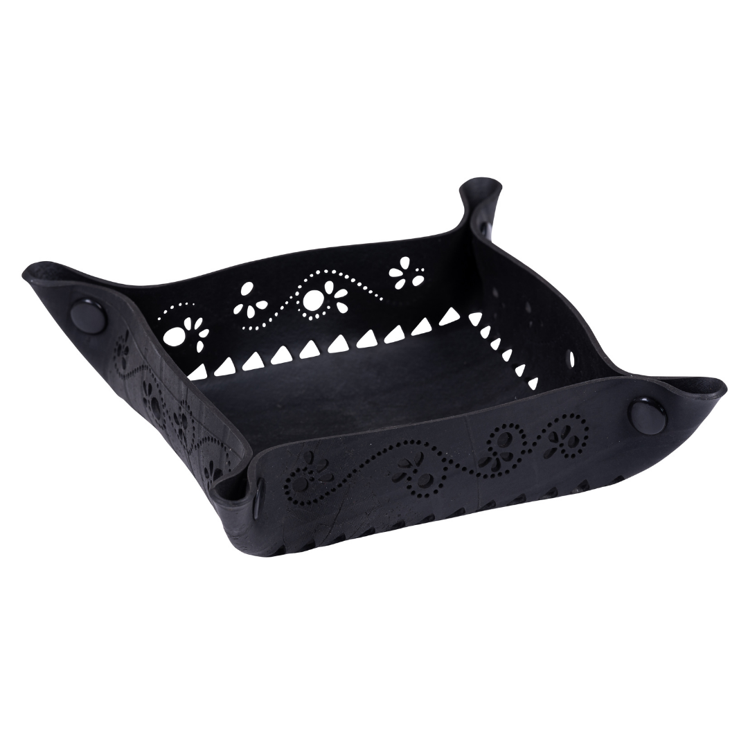 Schale aus Upcycling-Gummi